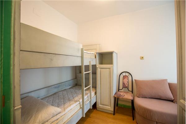 Room S9, for 4 persons