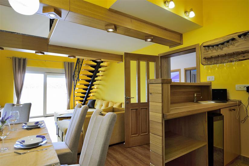 Apartment A1, for 6 persons