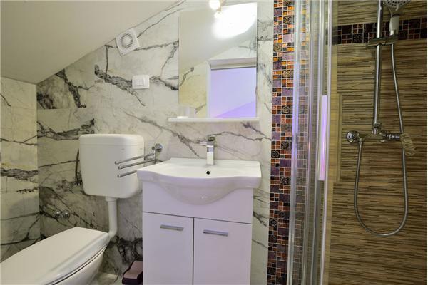 Apartment A1, for 6 persons