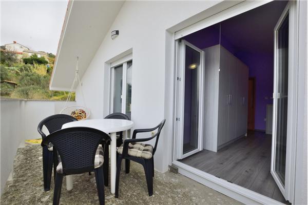 Apartment A1, for 6 persons