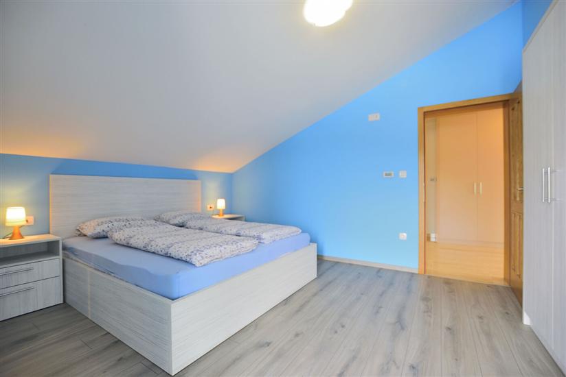 Apartment A1, for 6 persons