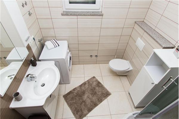 Apartman A2, za 4 osoba/e