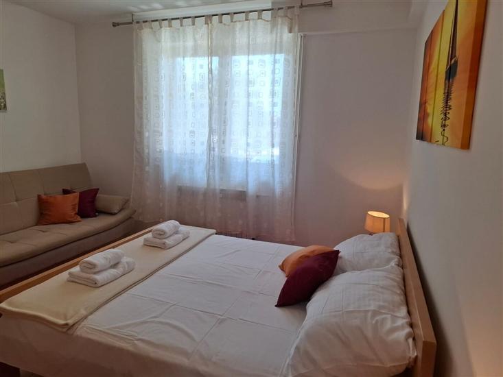 Apartment A1, for 6 persons