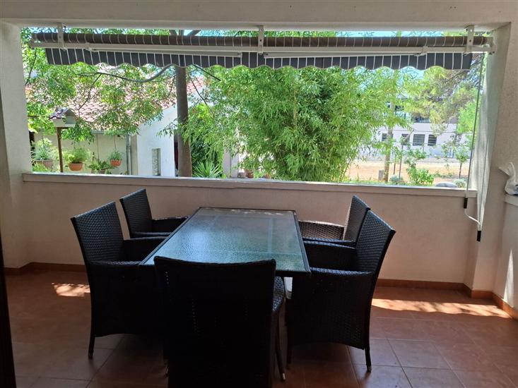 Apartment A1, for 6 persons