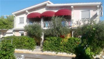 Apartment - Slatina - island Vir