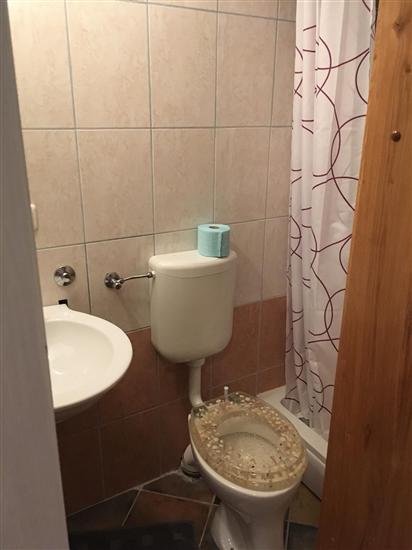 Apartment A2, for 5 persons