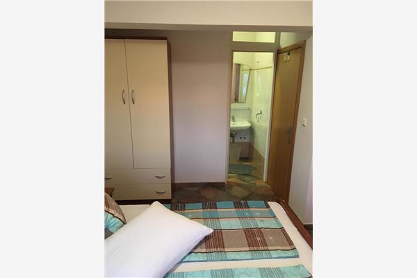 Apartment A2, for 5 persons