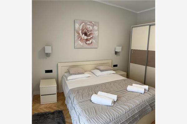 Apartment A1, for 5 persons