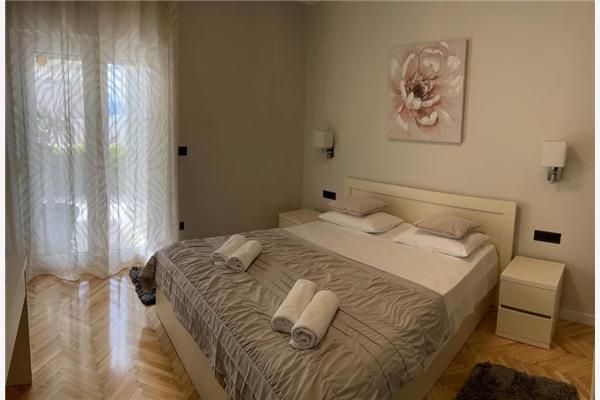 Apartment A1, for 5 persons