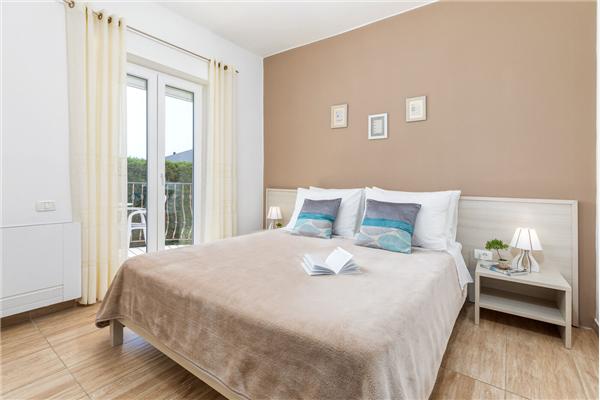 Apartment A2, for 4 persons