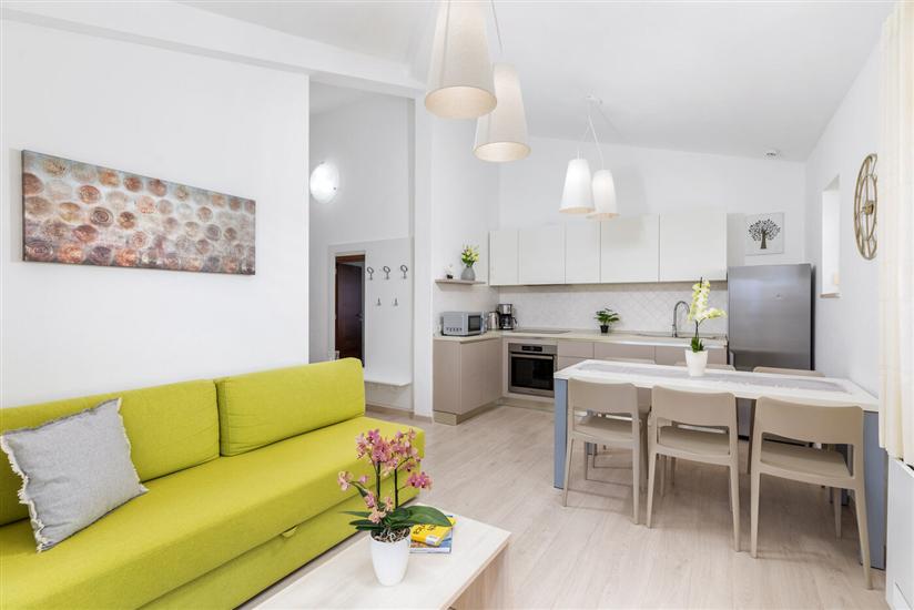 Apartment A6, for 6 persons