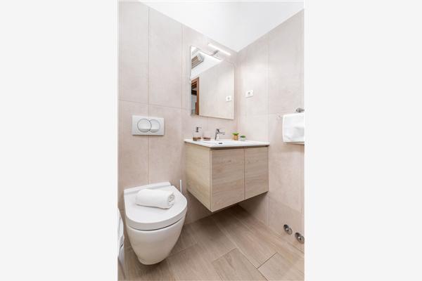 Apartment A6, for 6 persons