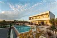 House K1, for 12 persons