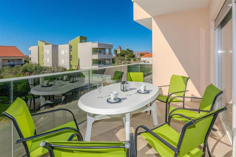 Apartment A1, for 8 persons