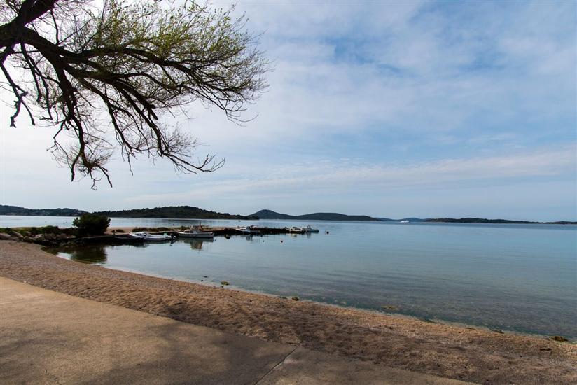 Апартамент Tina