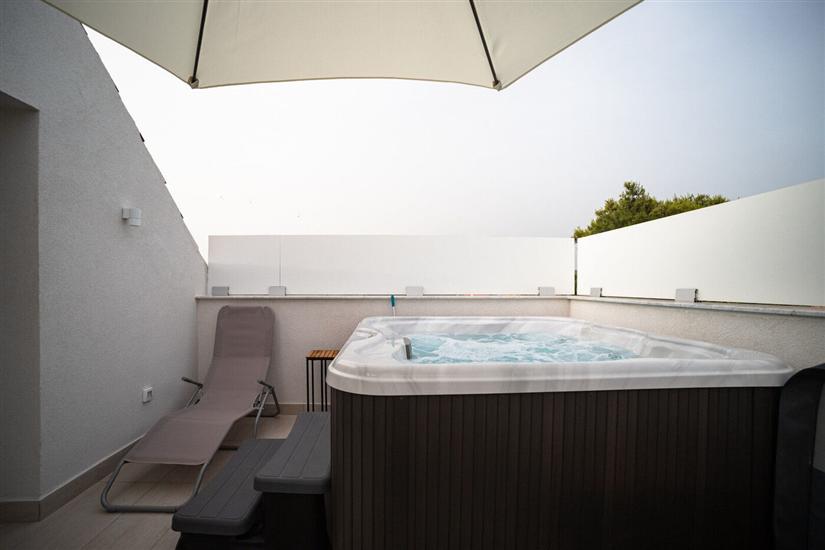 Dom Sauna&roof jacuzzi