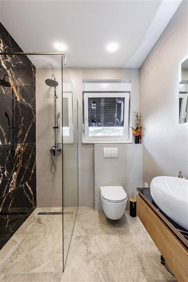 House K1, for 10 persons