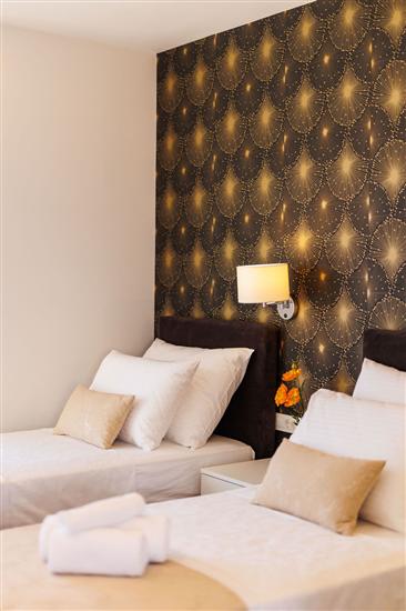 House K1, for 10 persons