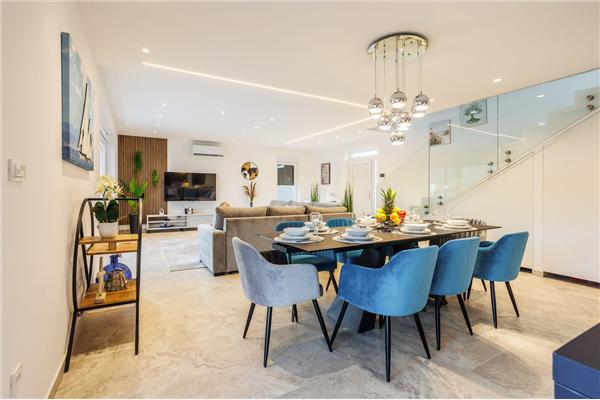 House K1, for 10 persons