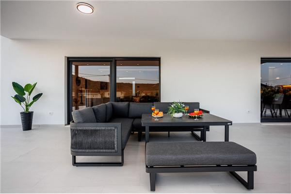 House K1, for 10 persons