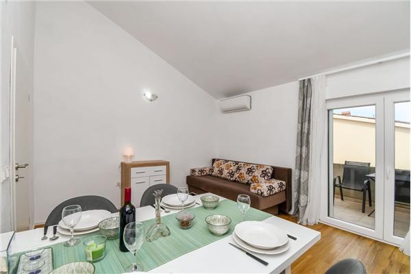 Apartment A1, for 4 persons