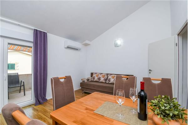 Apartment A2, for 4 persons
