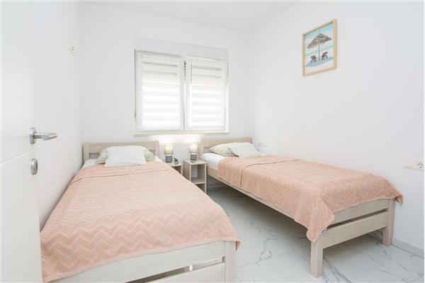 Apartment A1, for 4 persons