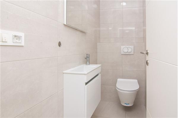 Apartment A2, for 8 persons