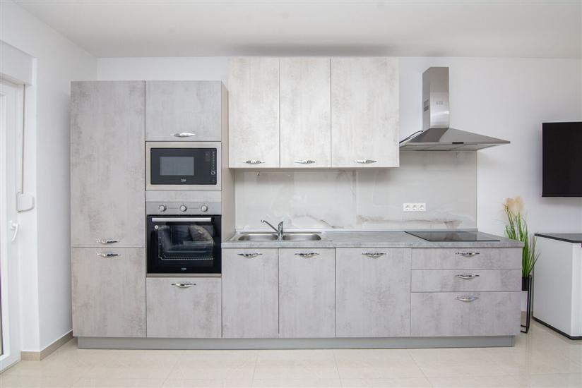 Apartment A2, for 8 persons