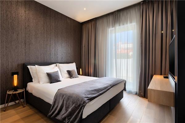 Hiša K1, na 8 osebe