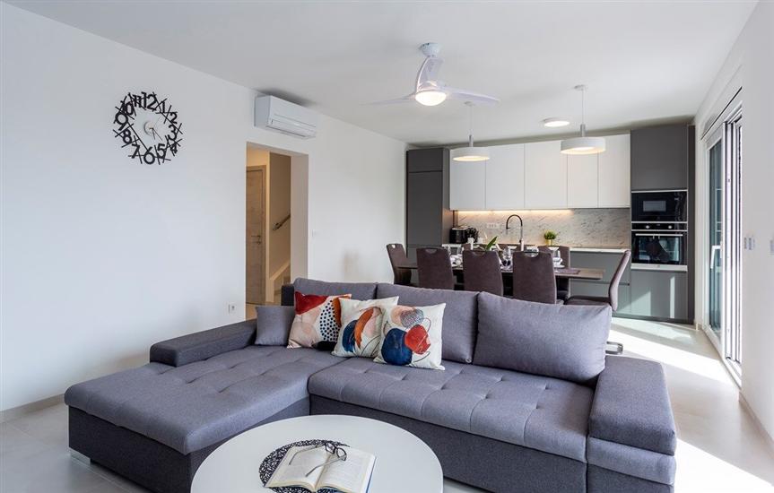 Apartment A2, for 10 persons