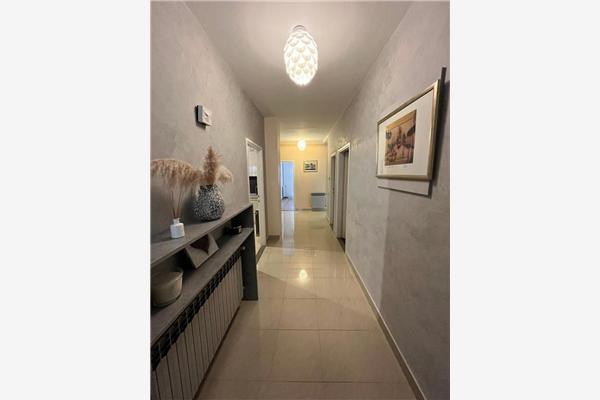 Apartment A1, for 6 persons