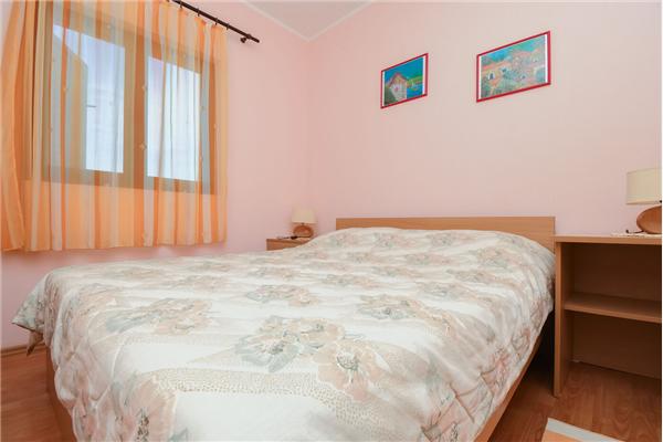 Apartment A4, for 4 persons