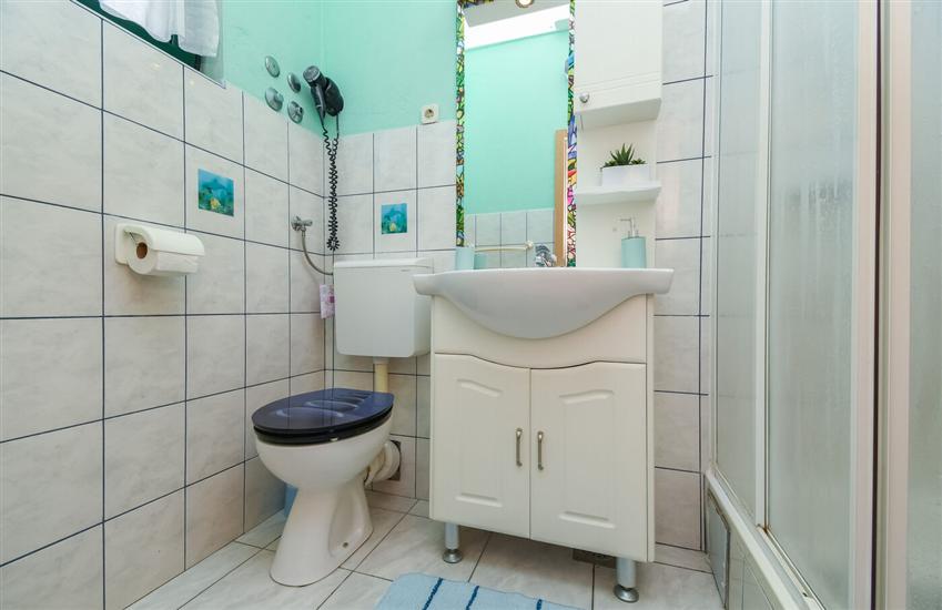 Apartment A4, for 4 persons