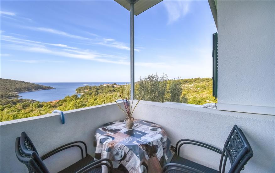 Apartment A4, for 4 persons