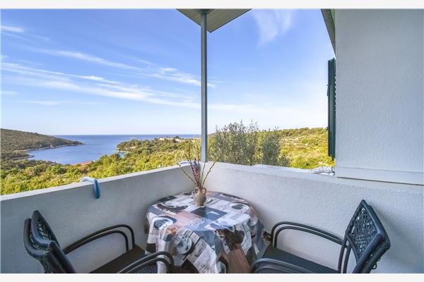 Apartment A4, for 4 persons