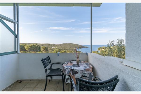 Apartment A4, for 4 persons