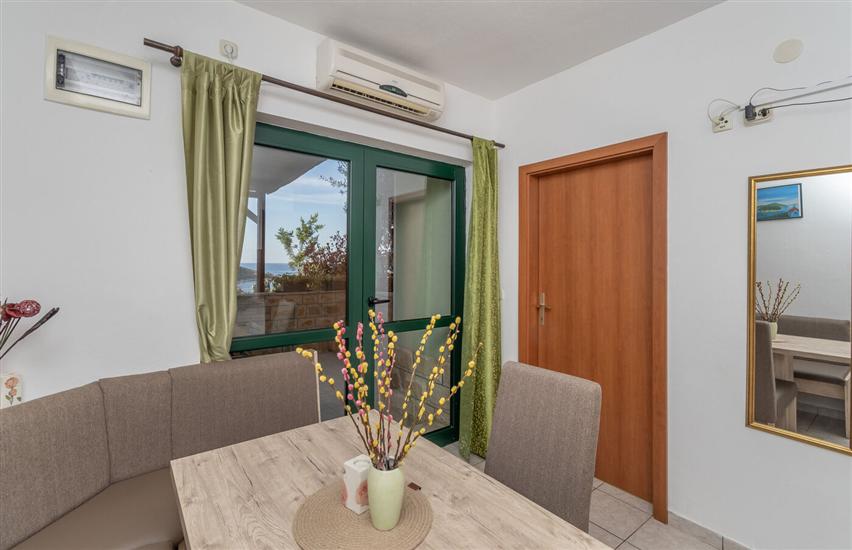 Apartment A1, for 4 persons