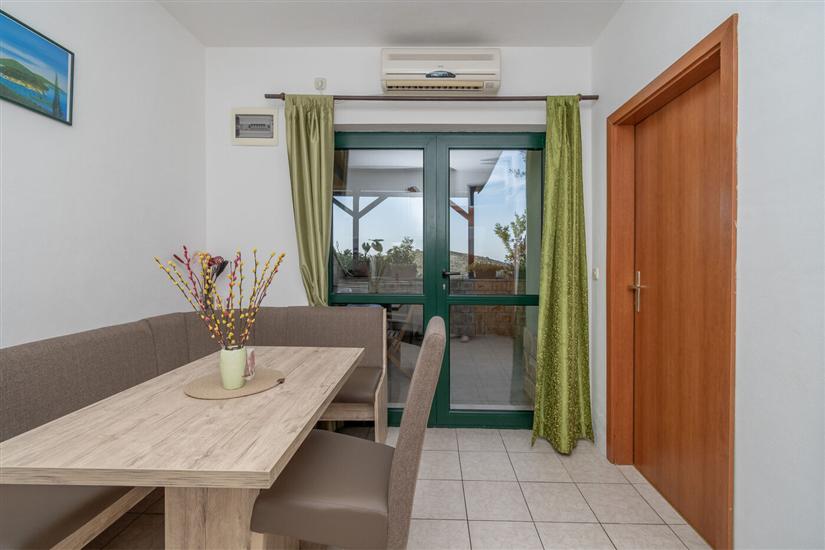 Apartment A1, for 4 persons