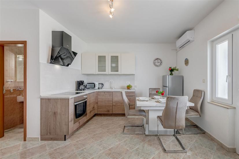 Apartment A1, for 4 persons