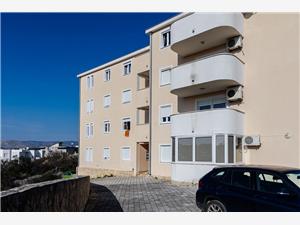 Appartement Split et la riviera de Trogir,RéservezMayaDe 80 €