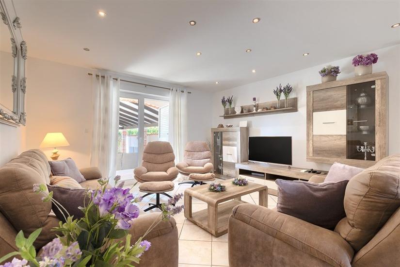 House K1, for 10 persons