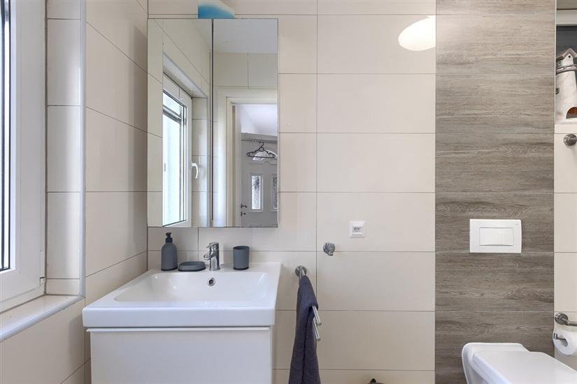 House K1, for 10 persons