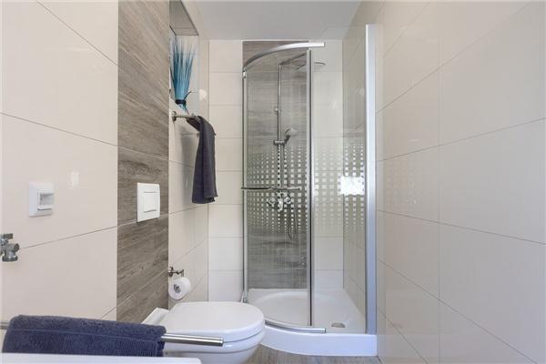 House K1, for 10 persons