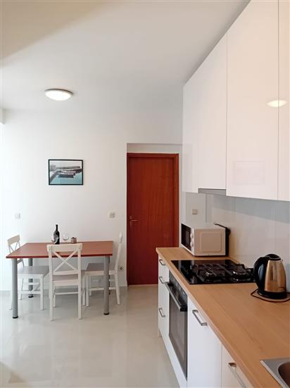 Apartment A8, for 4 persons