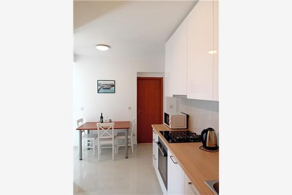 Apartment A8, for 4 persons