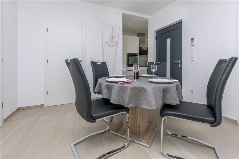 Apartment A1, for 4 persons