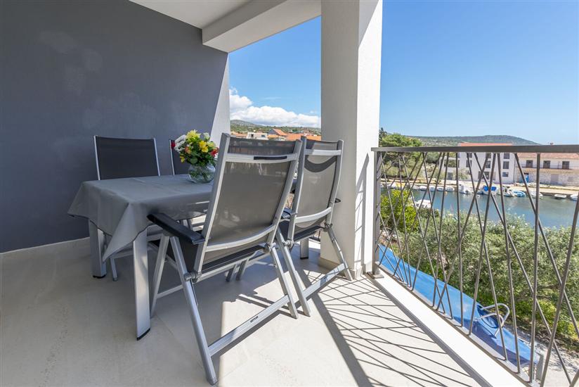 Apartment A2, for 4 persons