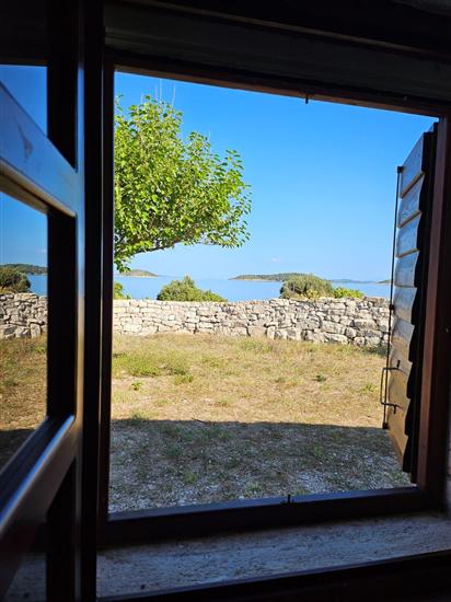 House Island just for You- Ravna Sika