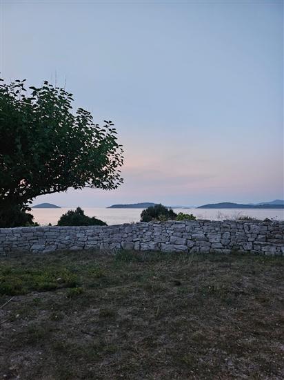 House Island just for You- Ravna Sika